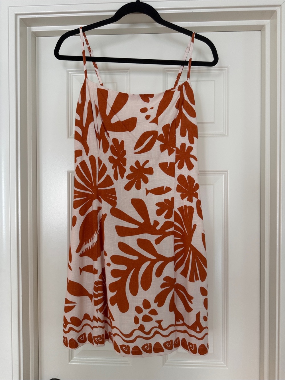Spaghetti Strap Floral Print Sundress in Rust and Cream, size M (NWOT)